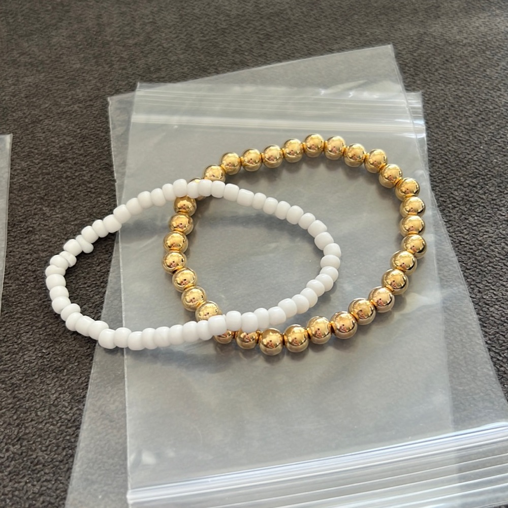 2pc stretchy bracelet - Picture 1 of 2